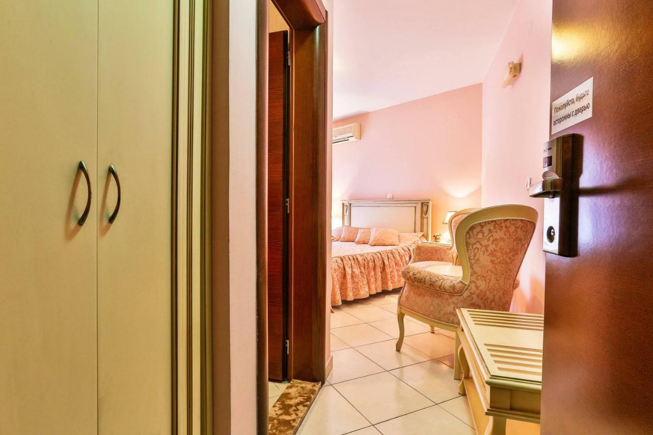 Villa Imperija Guesthouse Budva Exterior photo